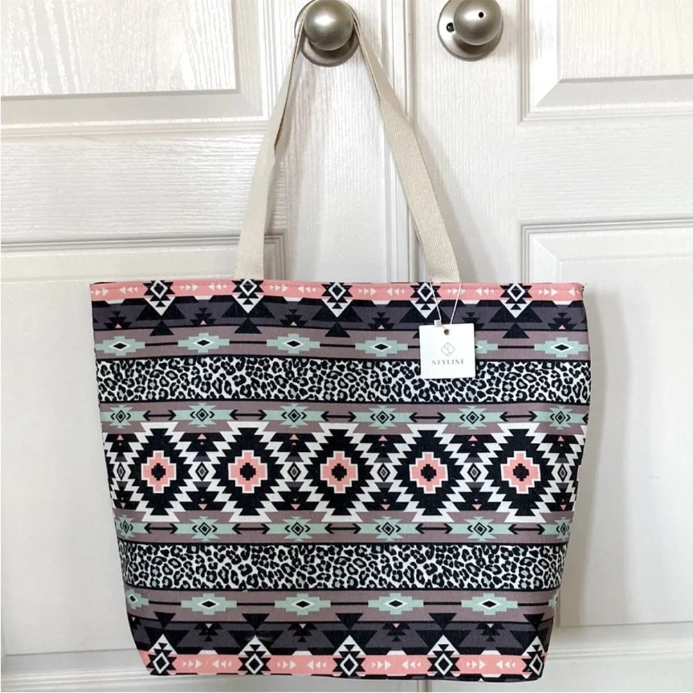 Jumbo Boho Aztec Print Beach Tote - Picture 10 of 11